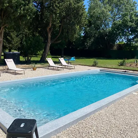 Les Cypres De L'ile Aparthotel Avignon